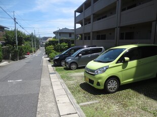 ファ－ストステ－ジ清水ヶ岡の物件外観写真